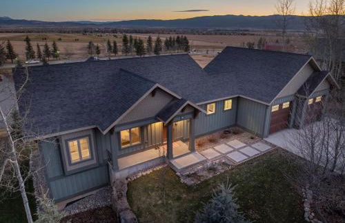 Sugar Loaf Haven by KABINO Huge Views Garage Fishing Snowmobile - Foto 34