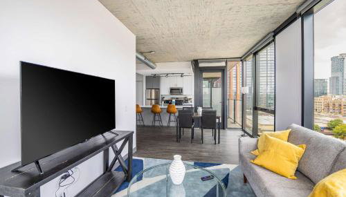 Freshly Minted 2BR - Elegance & Comfort in Central Chicago - Foto 2