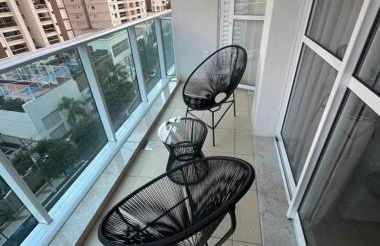 Apto com sacada - JH Palhano - Foto 10