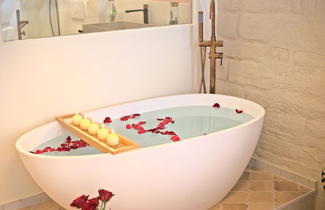 The Charming Luxembourg Garden - Photo 24