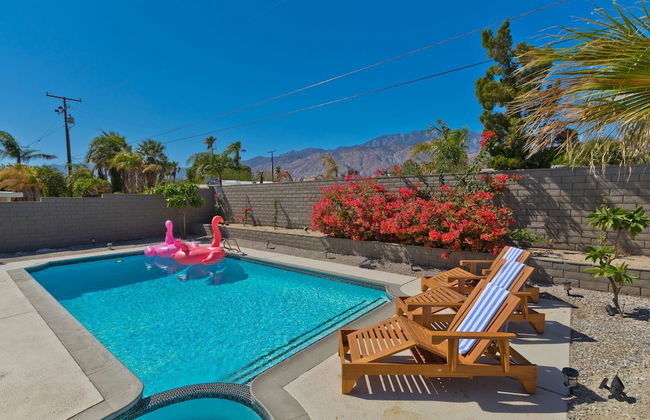 Modern Home w Private Pool Spa Pets Welcome - Foto 16