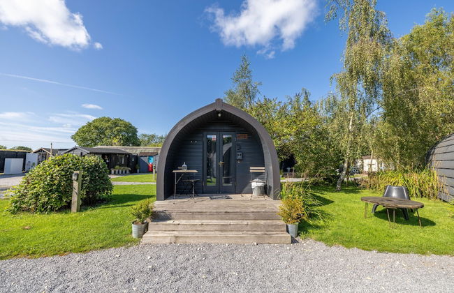 The Little Hide - Adult Only Camping Pods - Photo 51