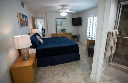 Beachfront Luxury with Spectacular Ocean Views! - Foto 16