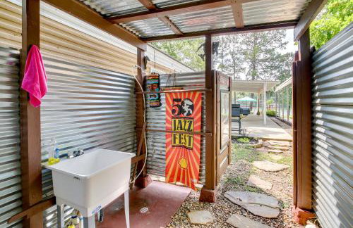 Waterfront Royal Home with Dock and Patio! - Foto 22