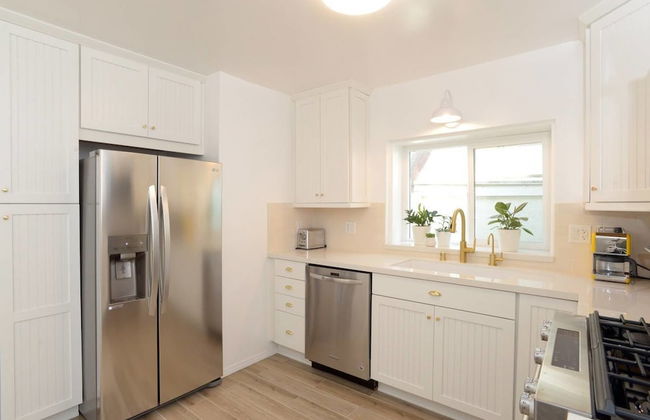 Charming 2br/2ba Cottage - Close to the Beach - Foto 18