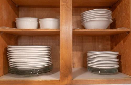 Burien's 3-BR Middle Unit Retreat with Deck BBQ - Foto 18