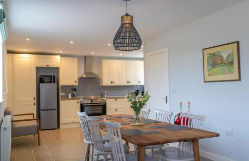 Mowerina - Dog-Friendly Barn Conversion with a Hot Tub - Photo 16