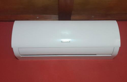 CHaLéS GuiGó, Refugio em meio a natureza - Photo 71