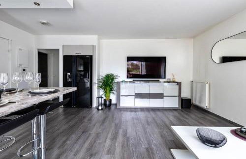 Charmant refuge avec jardin, à 6 minutes à pied du métro Créteil L Échat-Lovely retreat with garden, located a 6-minute walk from Créteil L Échat metro station - Foto 6