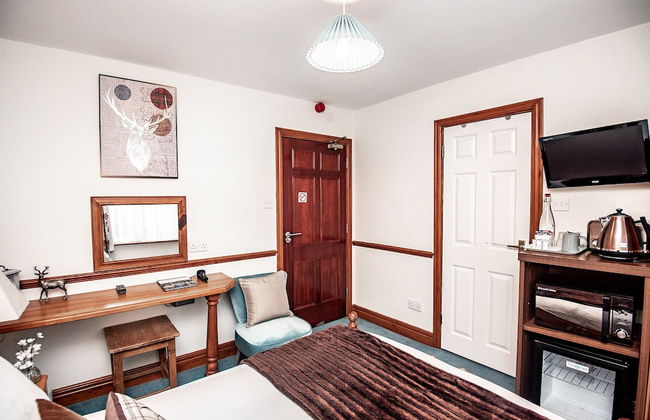 Trivelles Waterhall Country Hotel - Gatwick - Photo 28