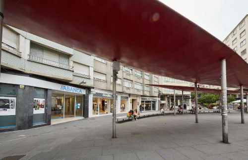 Vut Salvador Santiago - Photo 12