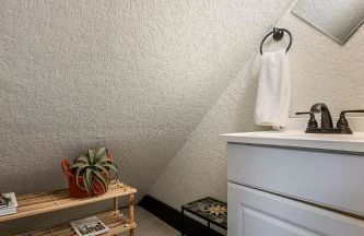 Modern A Frame Cottage - Photo 27