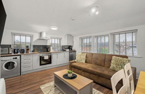 Light And Bright Apartment In The Middle Of Andover - Photo 9