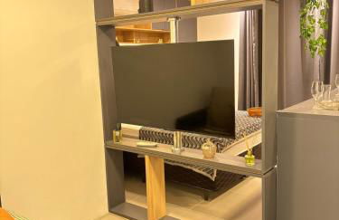 Studio Luxuoso Cama Queen Ar Condicionado e Cozinha Completa - Photo 10