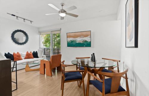 Amethyst Horizon - Stylish peaceful 2BR w zen Garden View Pool Gym - Foto 19