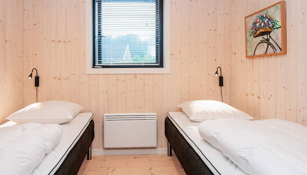 8 Person Holiday Home in Bjert - Foto 4, Habitación