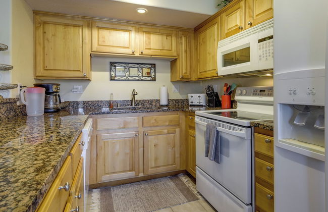 Mesquite Condo with Community Pool and Hot Tub! - Photo 17