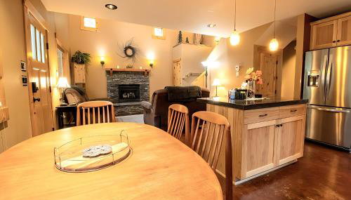 2 Kings, Fire Pit, Gameroom, EV charger, Dogs OK! - Foto 5