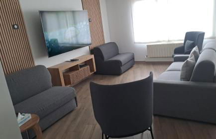 FAMILY APARTMENT's LUXURY 8 guests - Photo 3