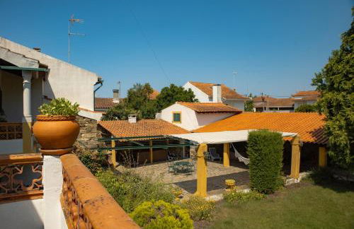 A Sobreirinha Jacuzzi e Pet Friendly - Foto 30