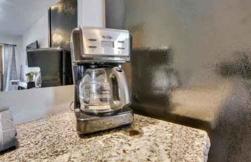 Lava Hot Springs Studio with Views, Walk to River - Foto 13