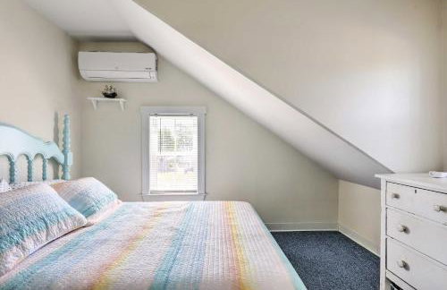 Plum Island Retreat about 1-Block Walk to Beach! - Foto 32