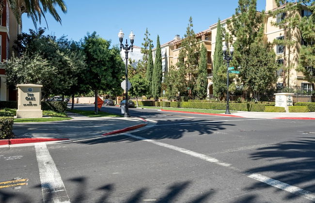 Bluebird Suites in North San Jose - Foto 29