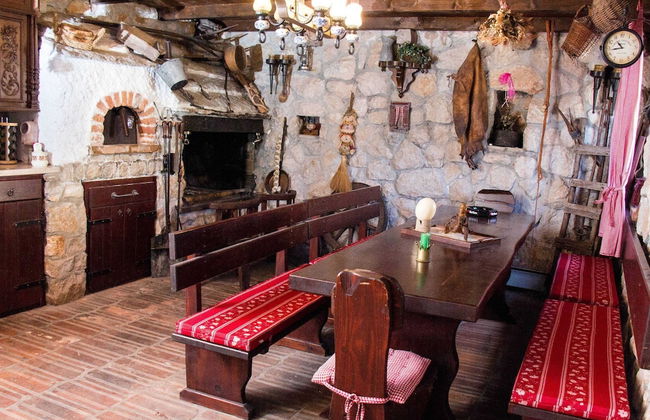 Authentic Dalmatian Hillside Escape With Pool, Sauna & BBQ - Foto 16