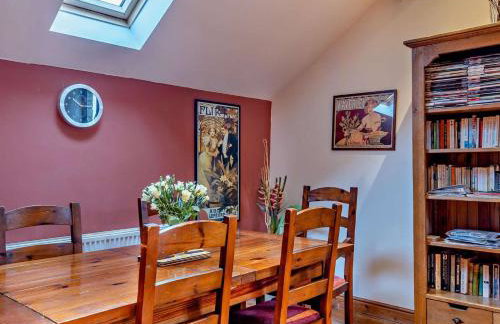 1 Bed in Combs oc-pk674 - Photo 9