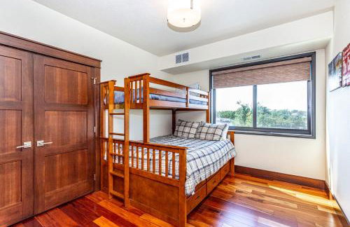 Starboard Point: Stunning Luxury Condo in the heart of DL! - Foto 13