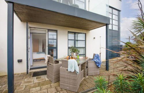 Sandyford, Holywell Bay - Sea Views - Walk to Beach - 2 Pets Allowed - Free Parking and WiFi - Foto 23