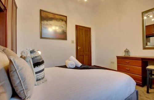 Portsmouth Maisonette with 5 Beds and Pool Table - Foto 23