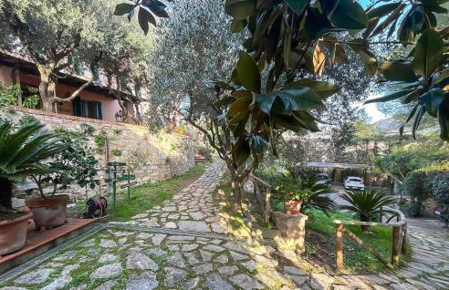 Awesome Home In Quiesa - Foto 15