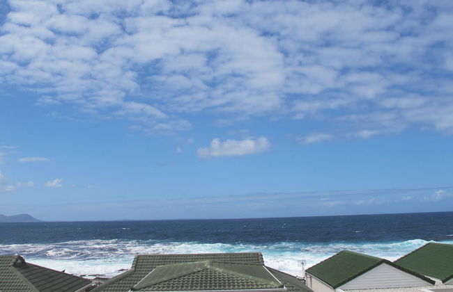 Ocean Edge Apartments - Photo 1