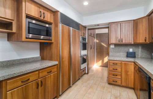 4 Bedroom house large pool & spa in prime location - Foto 20