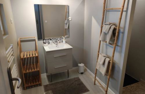 GITE "LE VALLON DE PARAY" - Photo 13