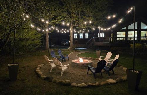 Pool Arcade Mtn Views Lake George Home Retreat WFH - Foto 45