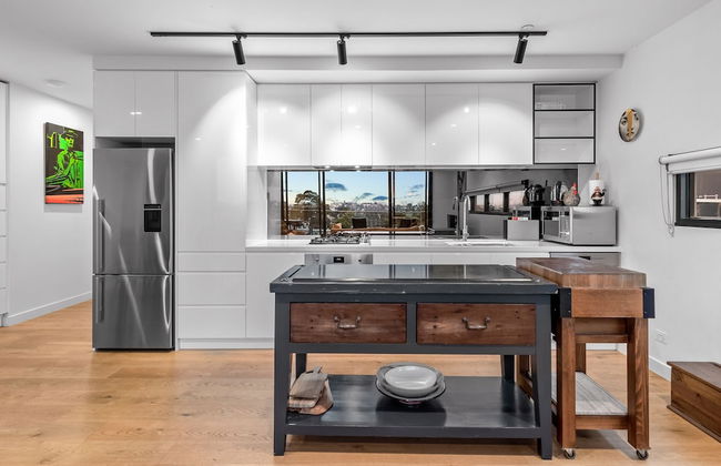 StayCentral - East Brunswick Penthouse with Study - Foto 10