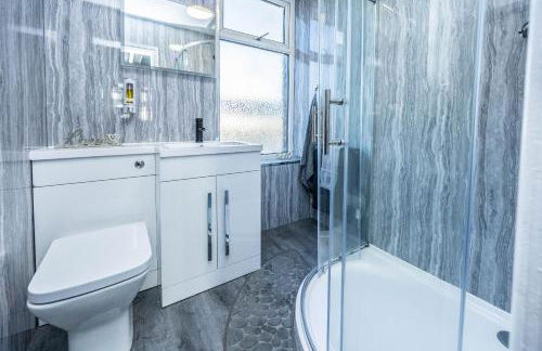 Modern Birkby Lodge Townhouse 2-3 bedroom options - Foto 24