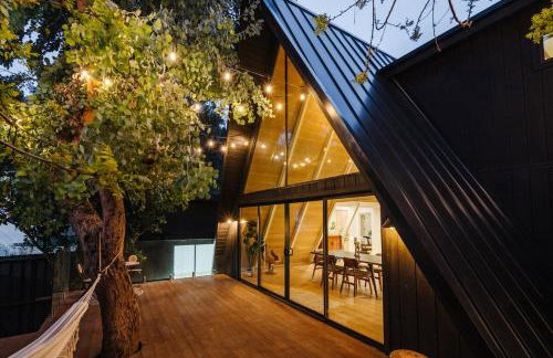 Studio City Stunning House with 5 bedrooms, Pool, Jacuzzi, Fire-pit, Guest House - Foto 38