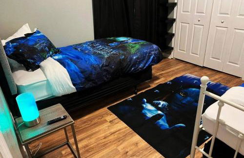 Spacious Disney Themed 5Bed Villa! Private Heated Enclosed Pool/Spa/BBQ! - Photo 21