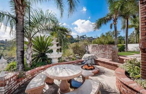 Luxury Hill Villa with Spectacular View - Foto 44