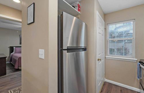 Retreat @ the Hills w/ Pets and Game Room - Foto 36