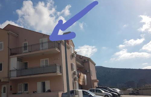 Apartman Sofia za 3 s parking blizu centra - Photo 4