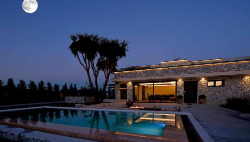 Villa Flamingo - 4 bedrooms - Private Pool - Next to renowned Issos Beach & Lake Korission - Photo 4