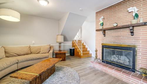 Work and Play Near DC Extended Stay with Large Yard - Foto 5