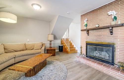 Work and Play Near DC Extended Stay with Large Yard - Foto 5