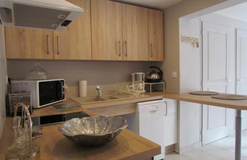 Le Petit Clos Des Camélias, gîte PMR proche de la plage - Foto 33