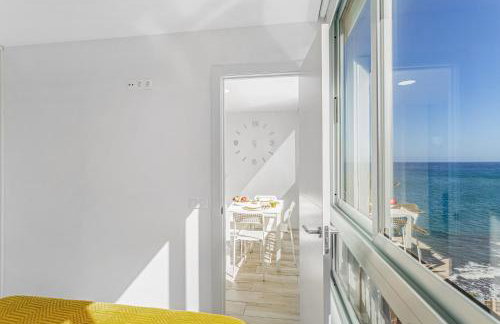 Newly Refurbished Beachfront - Foto 13