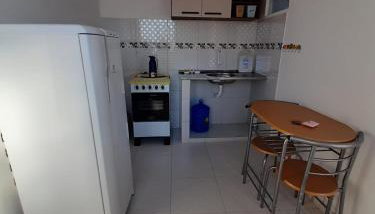 Apt com ótima localização, com Wi-fi, próximo do Shopping e Aeroporto - Foto 3